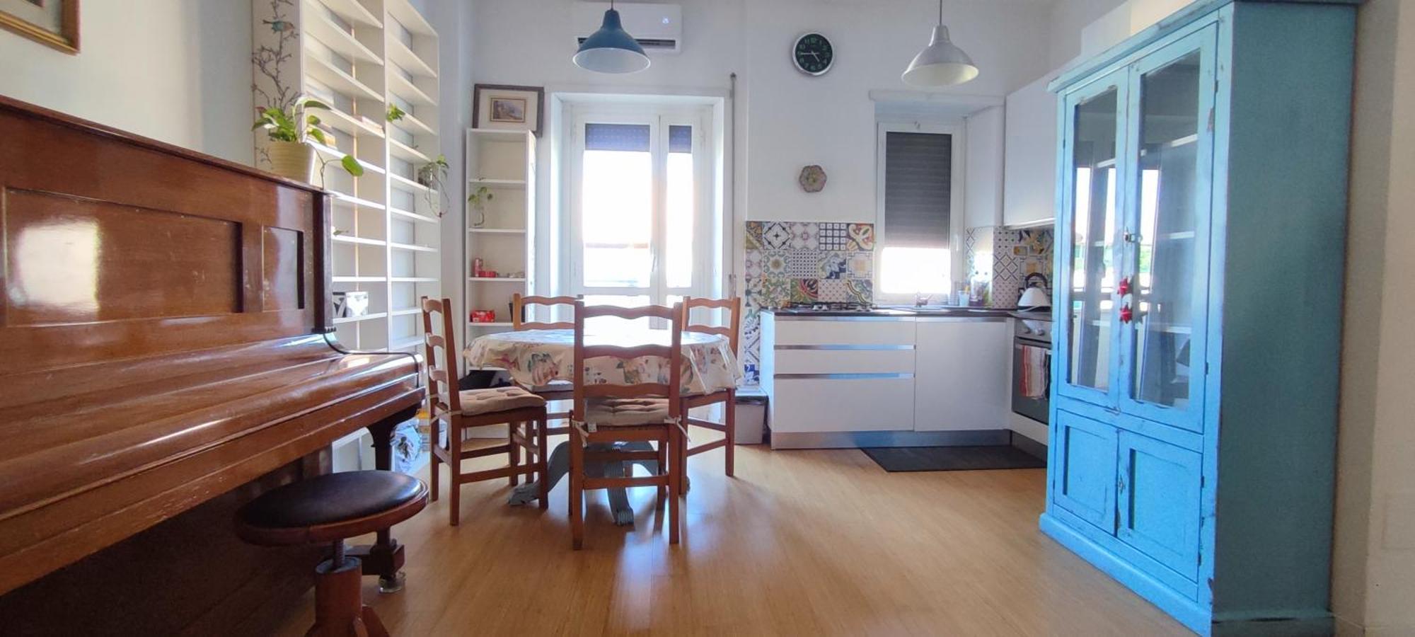 Monteverde - Stazione Trastevere Bright Loft Up To 5 Guests Apartment Rom